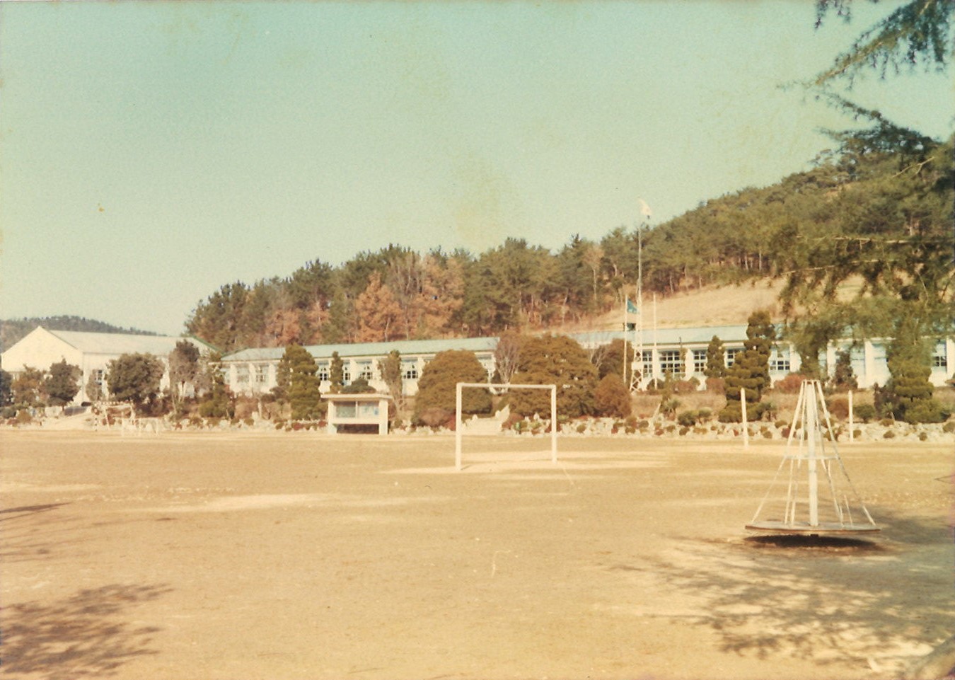 1982년_학교전경